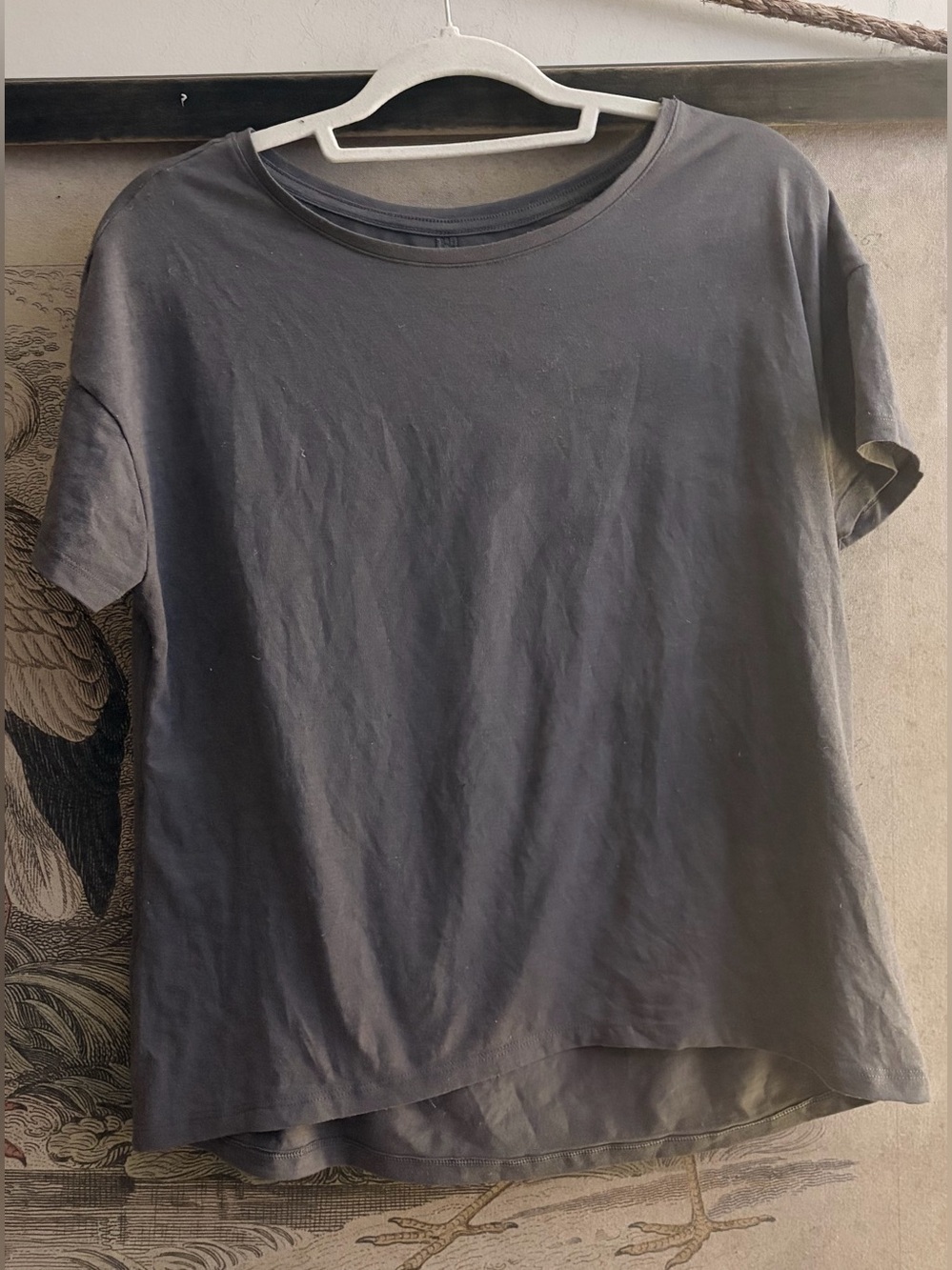 * Athleta Gray Active Tee SZ Medium *
